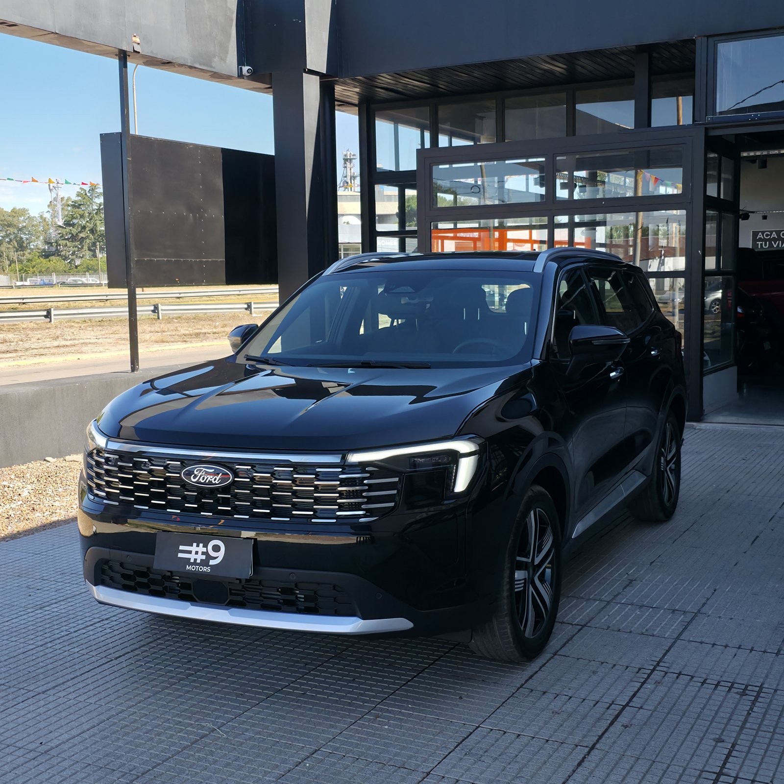 Miniatura 1 de FORD TERRITORY TITANIUM 2026