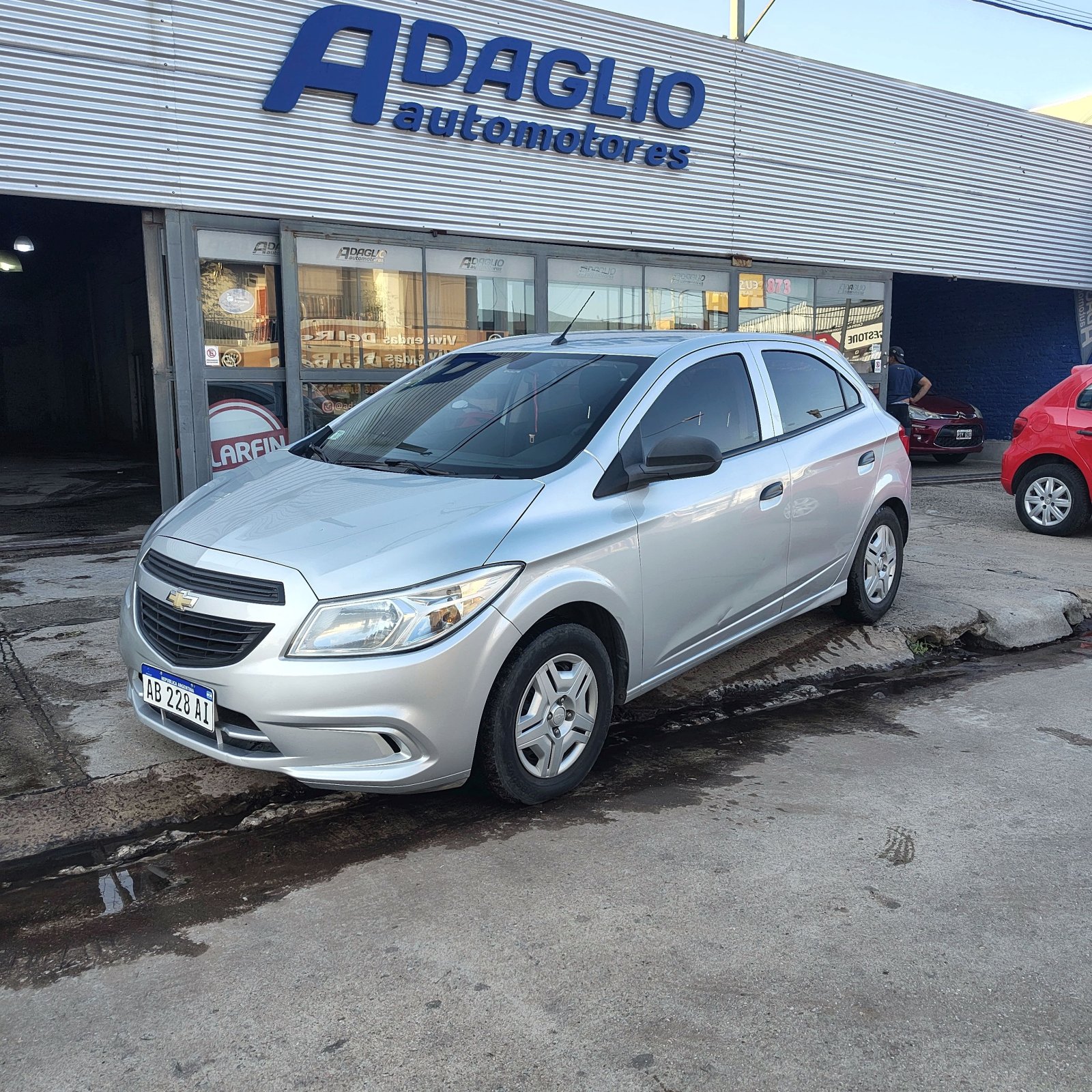 Miniatura 1 de CHEVROLET ONIX JOY PLUS 2017