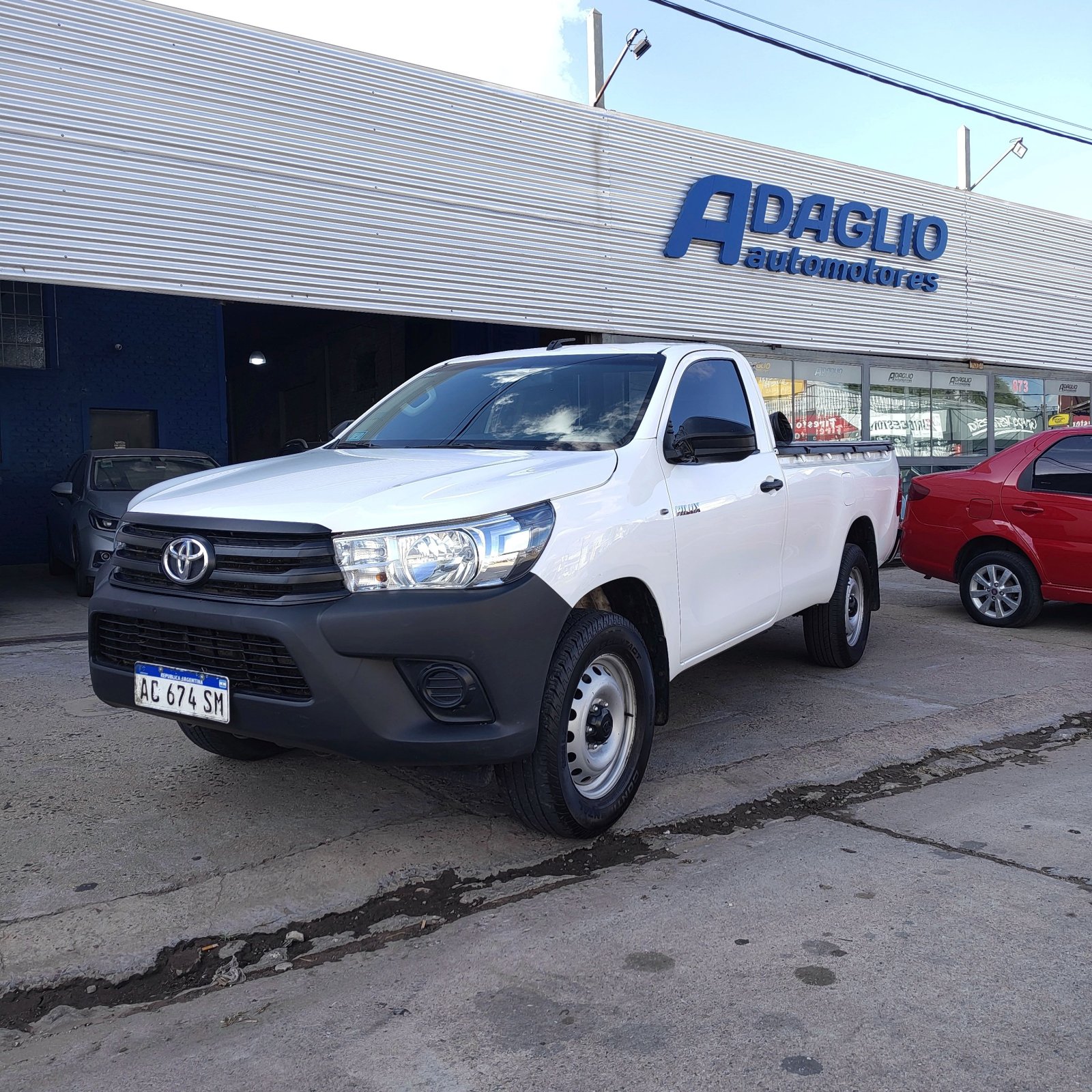 Miniatura 2 de TOYOTA HILUX DX 2.4 2018