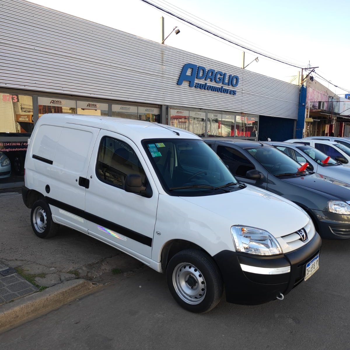 Miniatura 2 de PEUGEOT PARTNER FURGON 1.6 2022