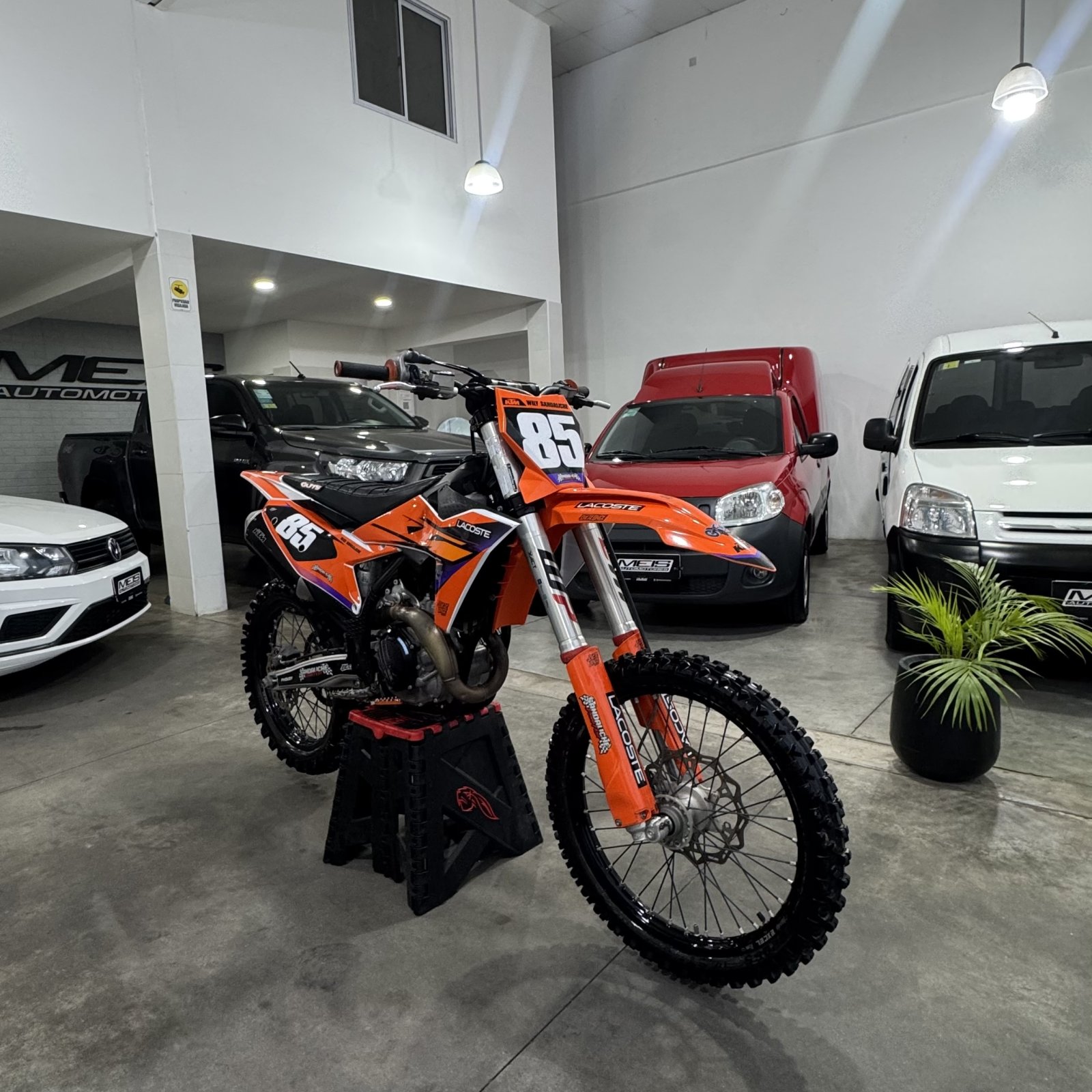 Miniatura 2 de KTM SX-F 450CC 2023