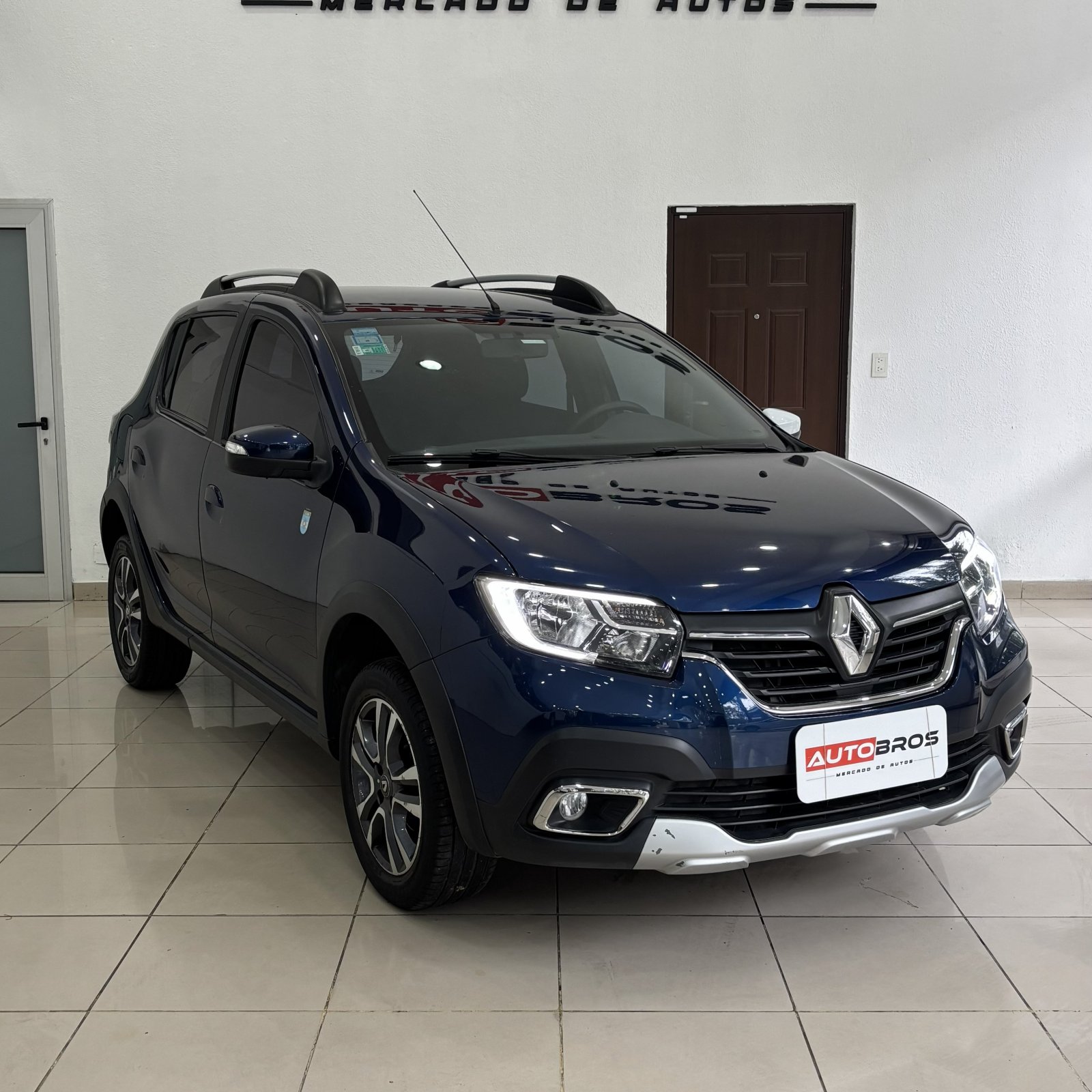 Miniatura 2 de RENAULT SANDERO STEPWAY CAB 2022