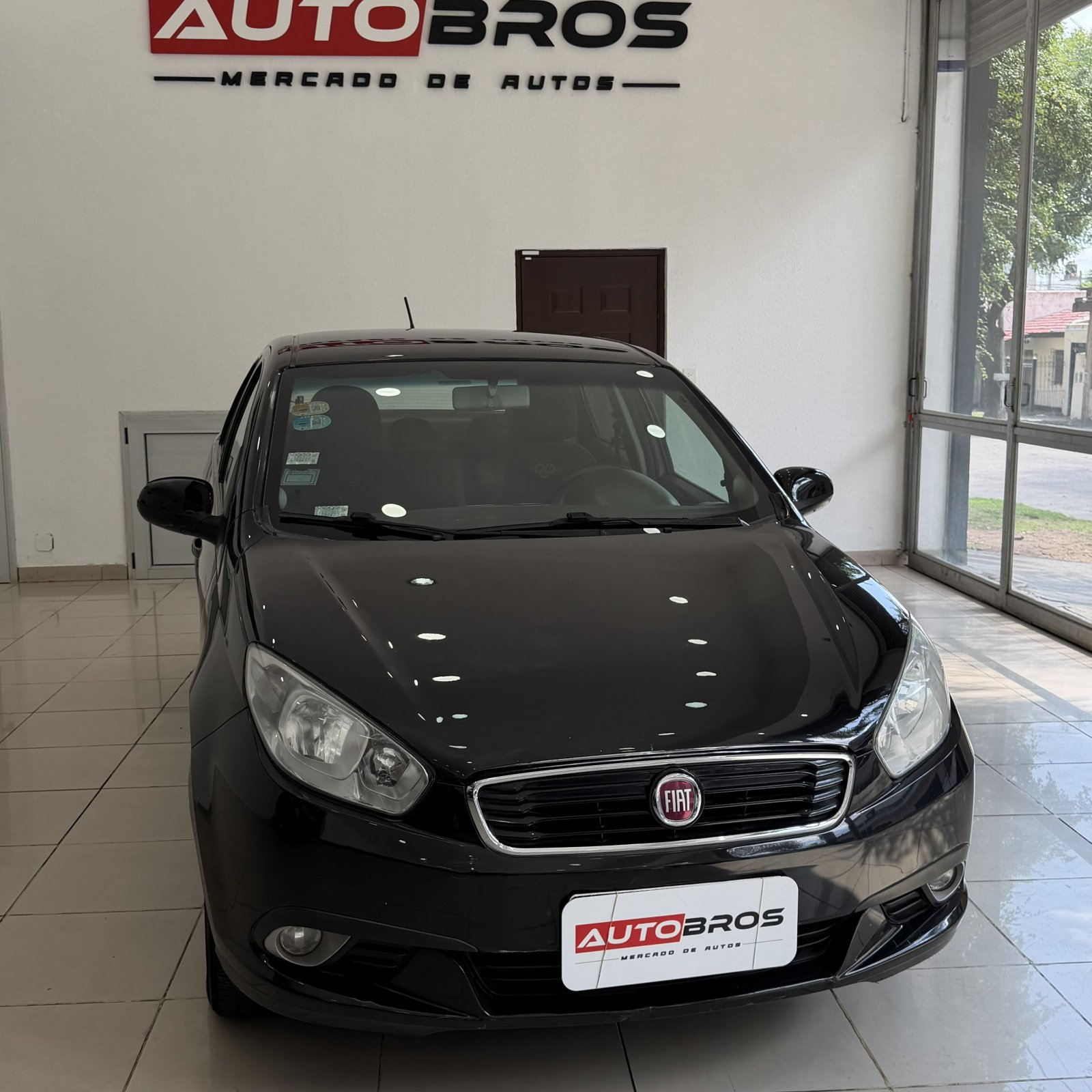 Miniatura 2 de FIAT GRAND SIENA 1.4 ATTRACTIVE GNC 2017