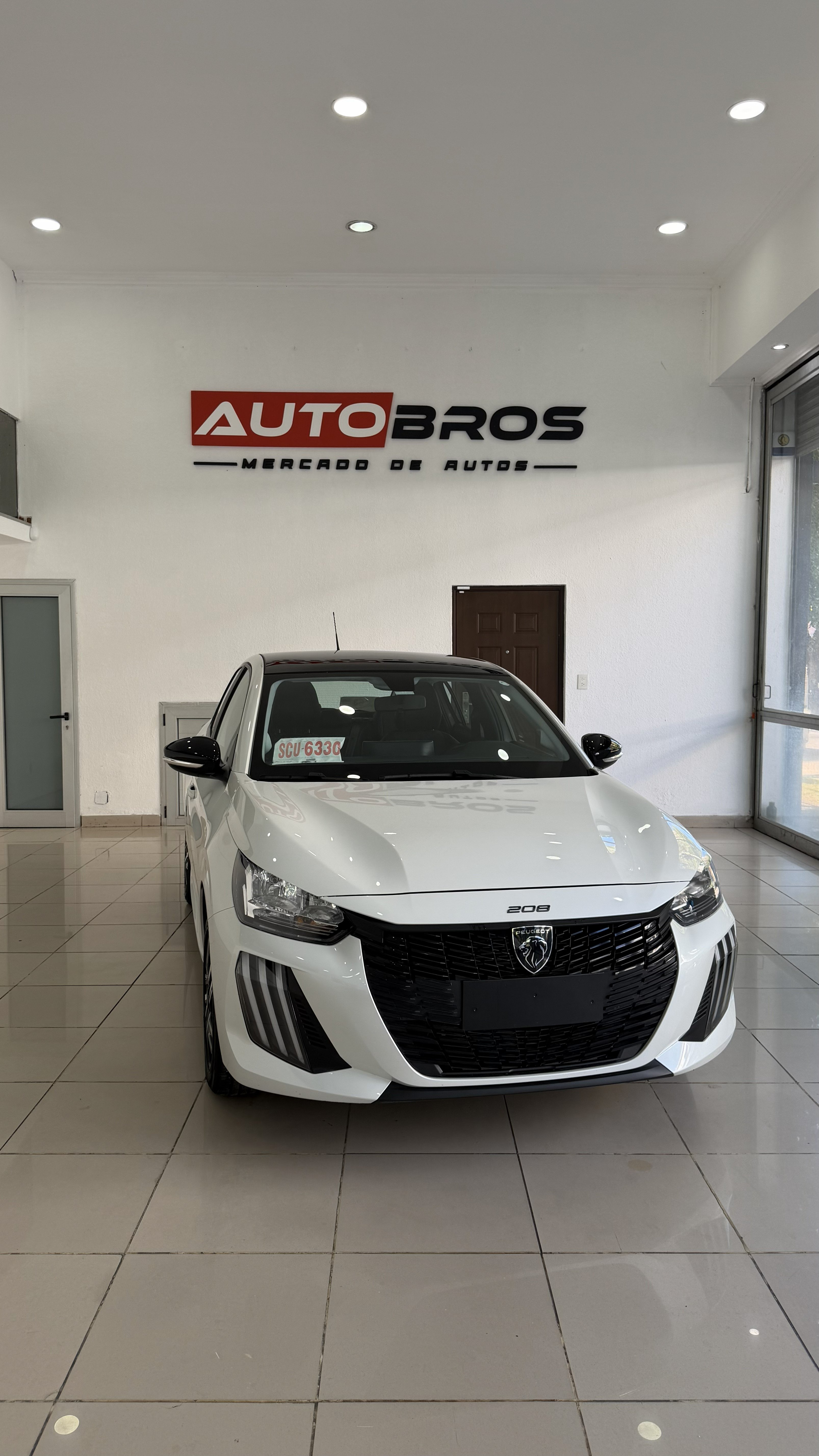 Miniatura 2 de PEUGEOT 208 1.6 ALLURE PACK 2025