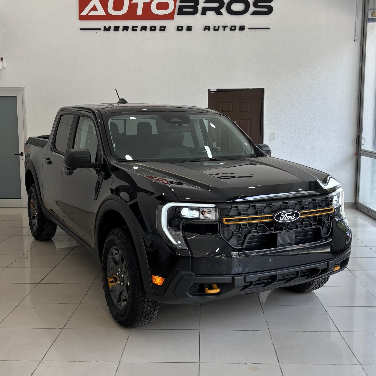 Miniatura 2 de FORD MAVERICK TREMOR 2025