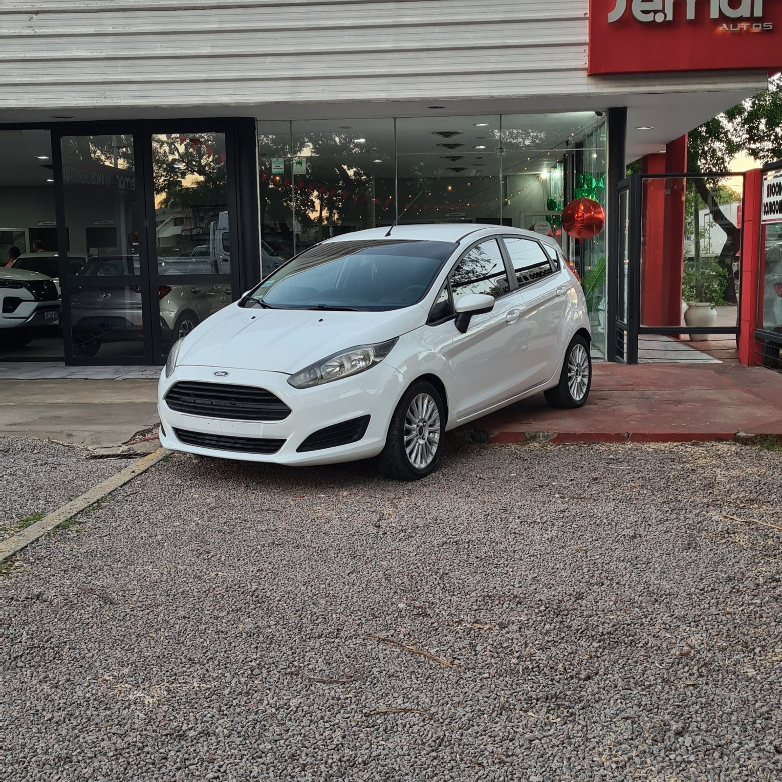 Miniatura 1 de FORD FIESTA S 1.6 2015