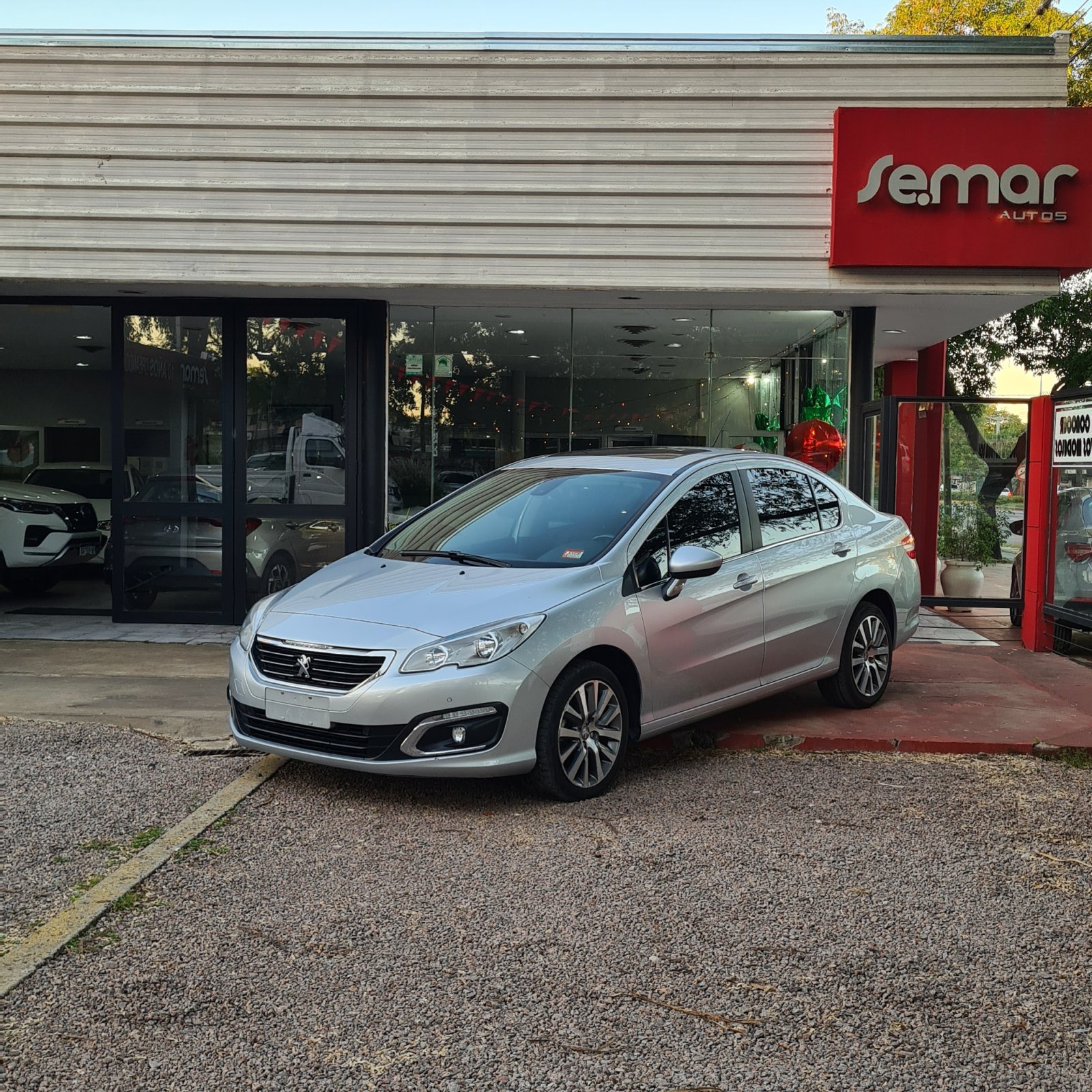 Miniatura 1 de PEUGEOT 408 FELINE TIP 1.6 THP 2018