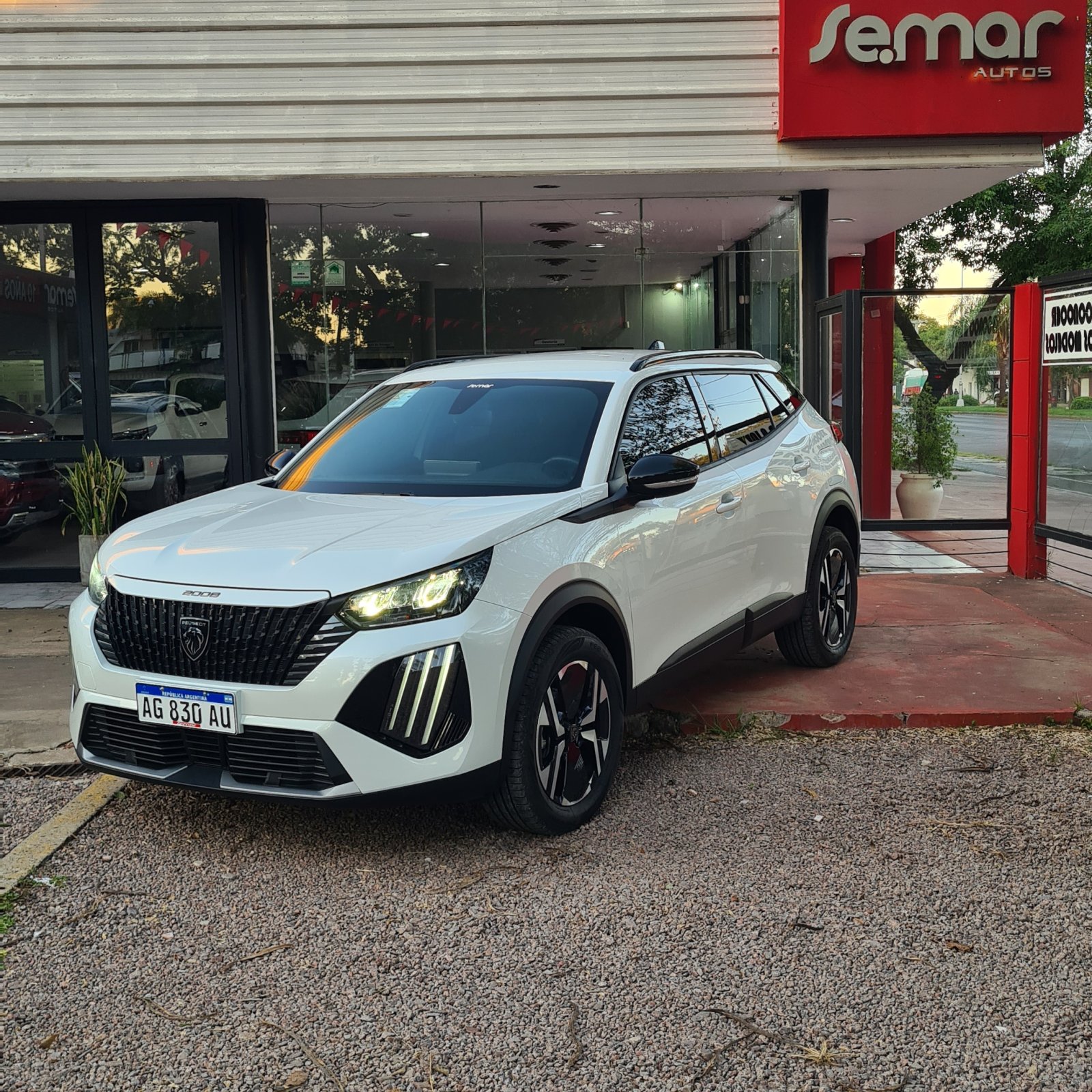 Miniatura 2 de PEUGEOT 2008 ACTIVE 1.0 CVT 2024