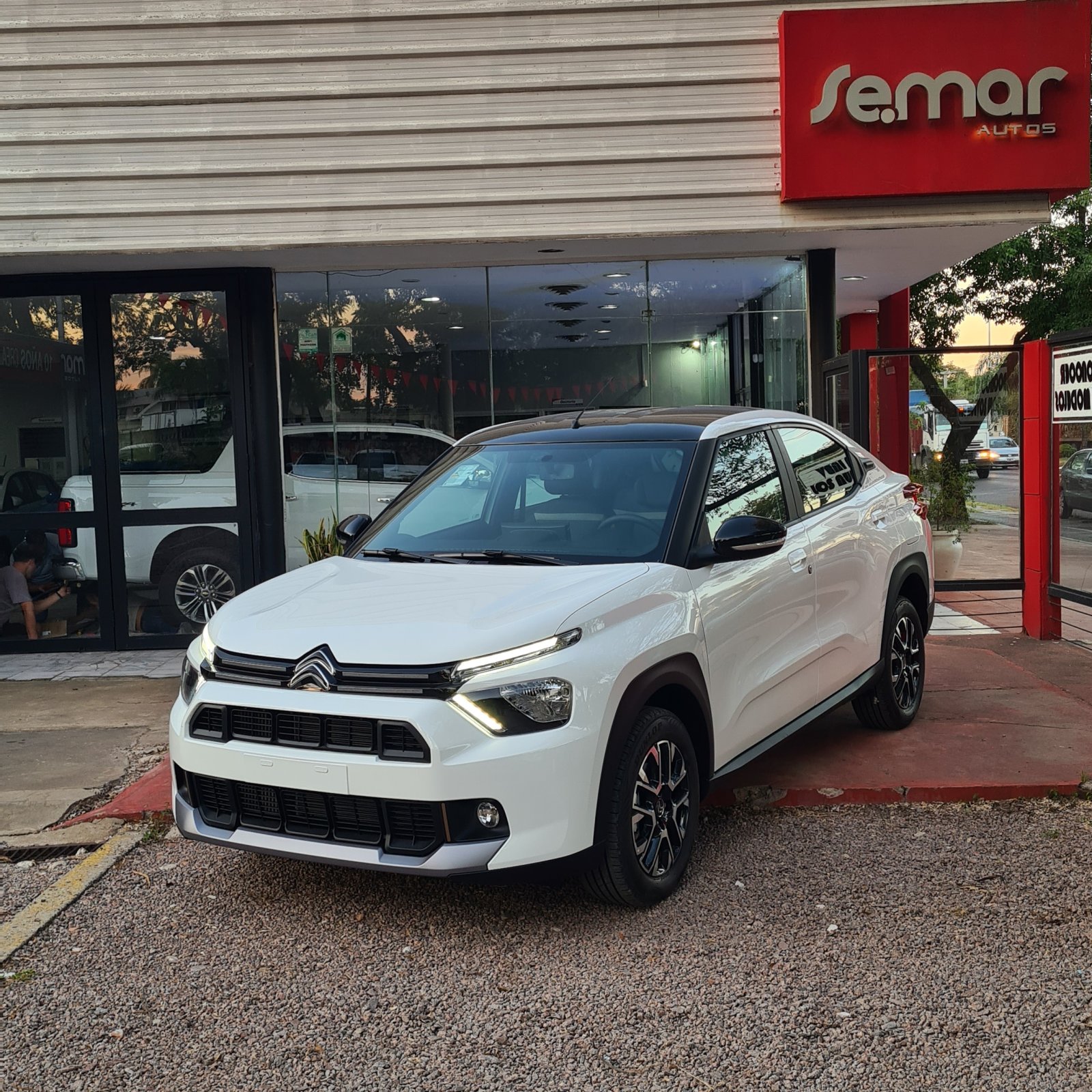 Miniatura 2 de CITROEN BASALT SHINE 1.0 AT 2026