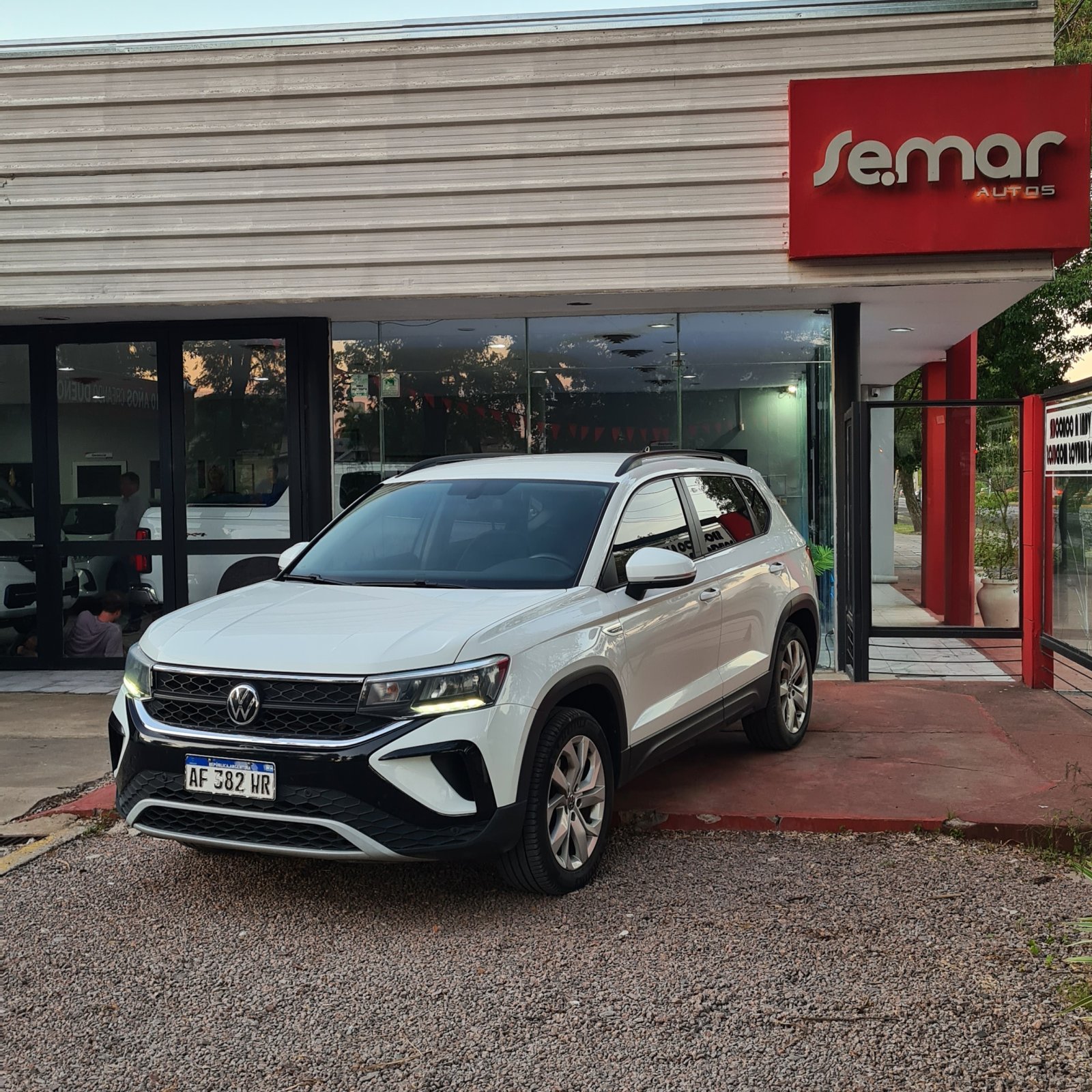 Miniatura 2 de VOLKSWAGEN TAOS COMFORTLINE 2022