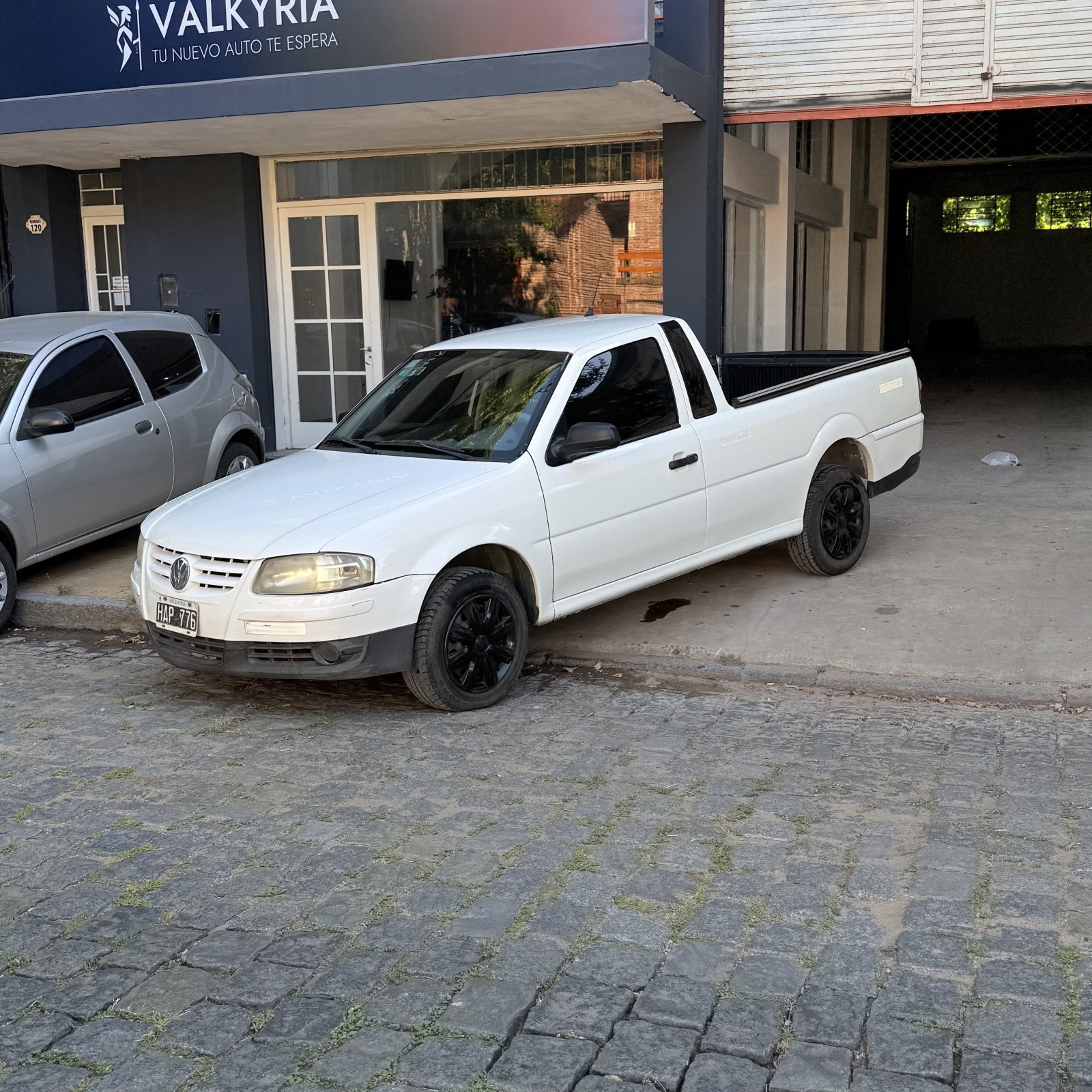 VOLKSWAGEN SAVEIRO