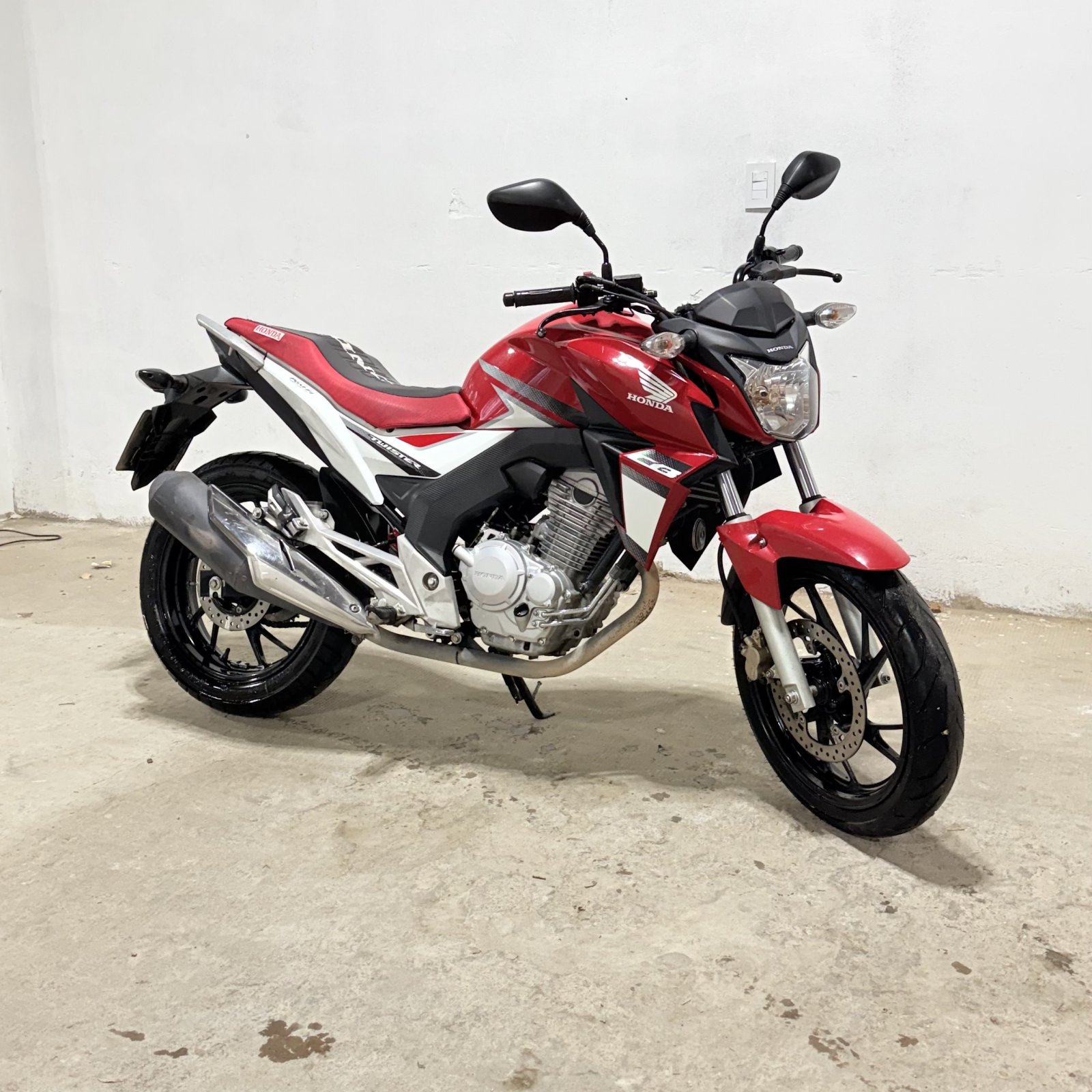 Miniatura 2 de HONDA NEW CB 250 TWISTER 2018