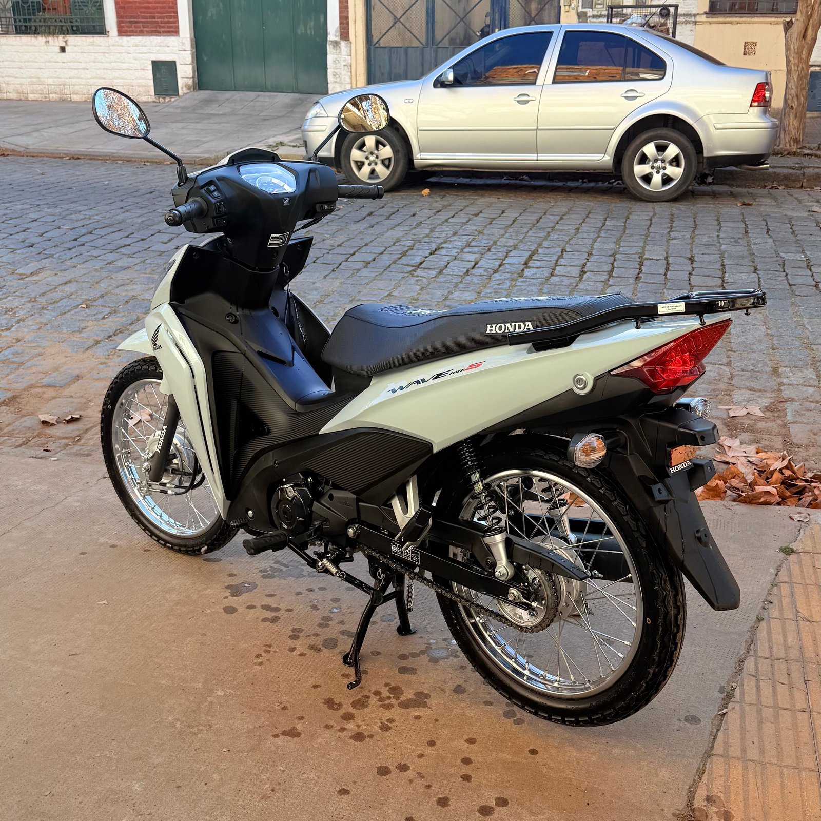 Miniatura 4 de HONDA WAVE 110S 2026