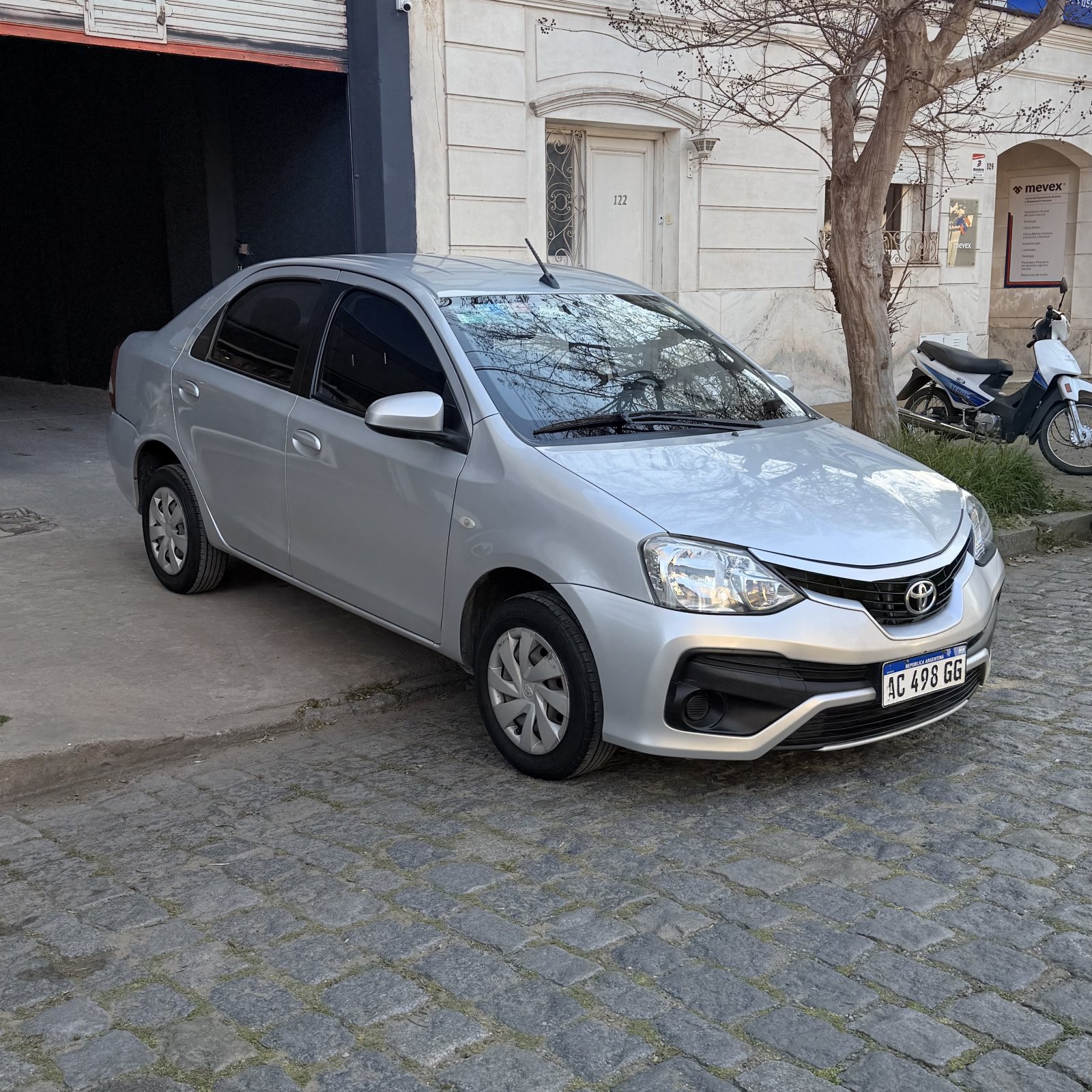 Miniatura 3