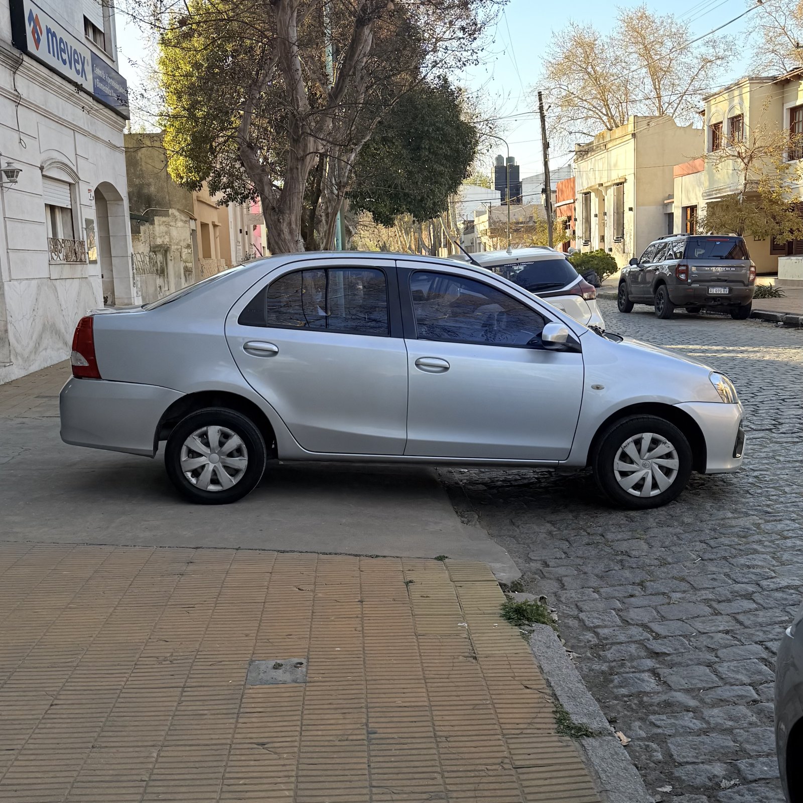 Miniatura 4