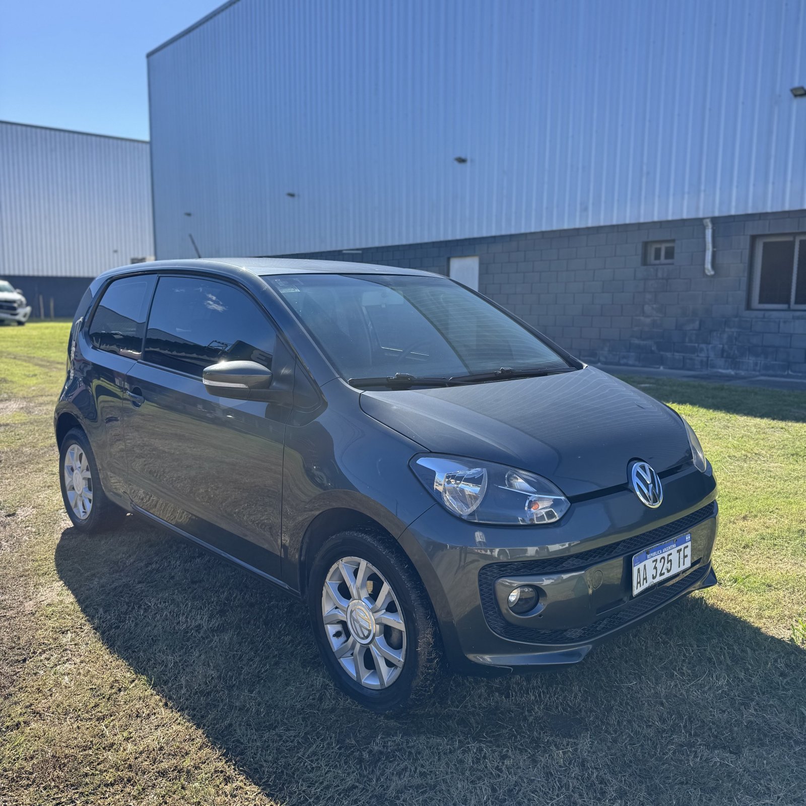 Miniatura 2 de VOLKSWAGEN UP 1.0 HIGH UP! MPI 2016