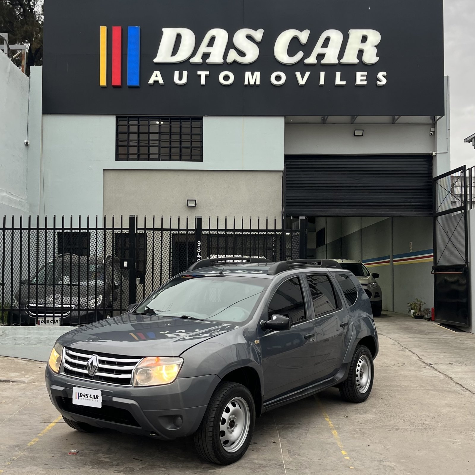 Miniatura 2 de RENAULT DUSTER 1.6 EXPRESSION M/T 2012
