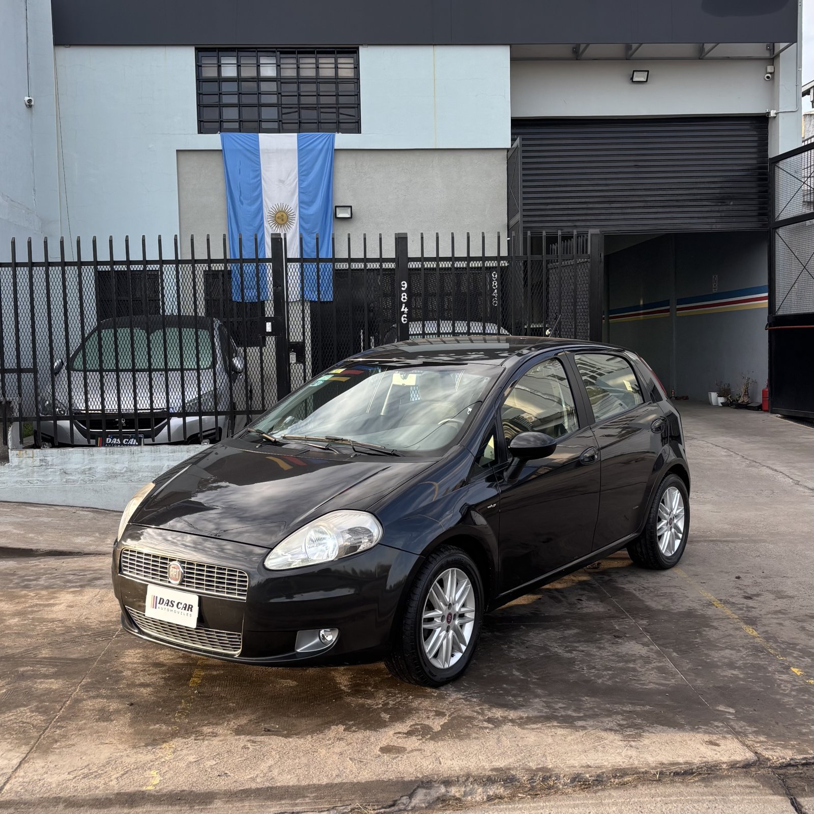 Miniatura 2 de FIAT PUNTO 1.6 16V ESSENCE DUALOGIC 2011