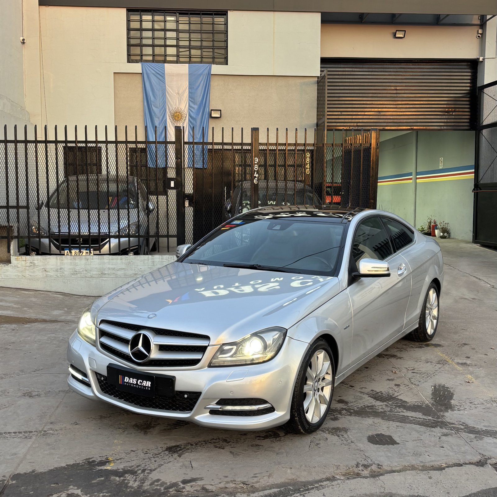 Miniatura 2 de MERCEDES BENZ C250 COUPE SPORT B.EFF AT 2012