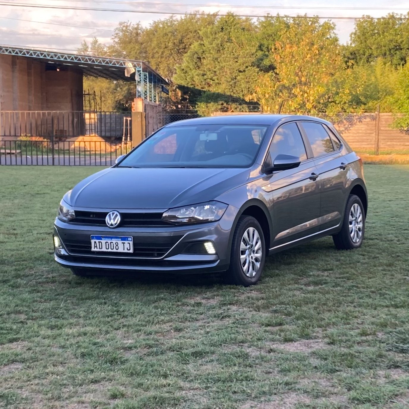Miniatura 2 de VOLKSWAGEN POLO 1.6 TRENDLINE 2018