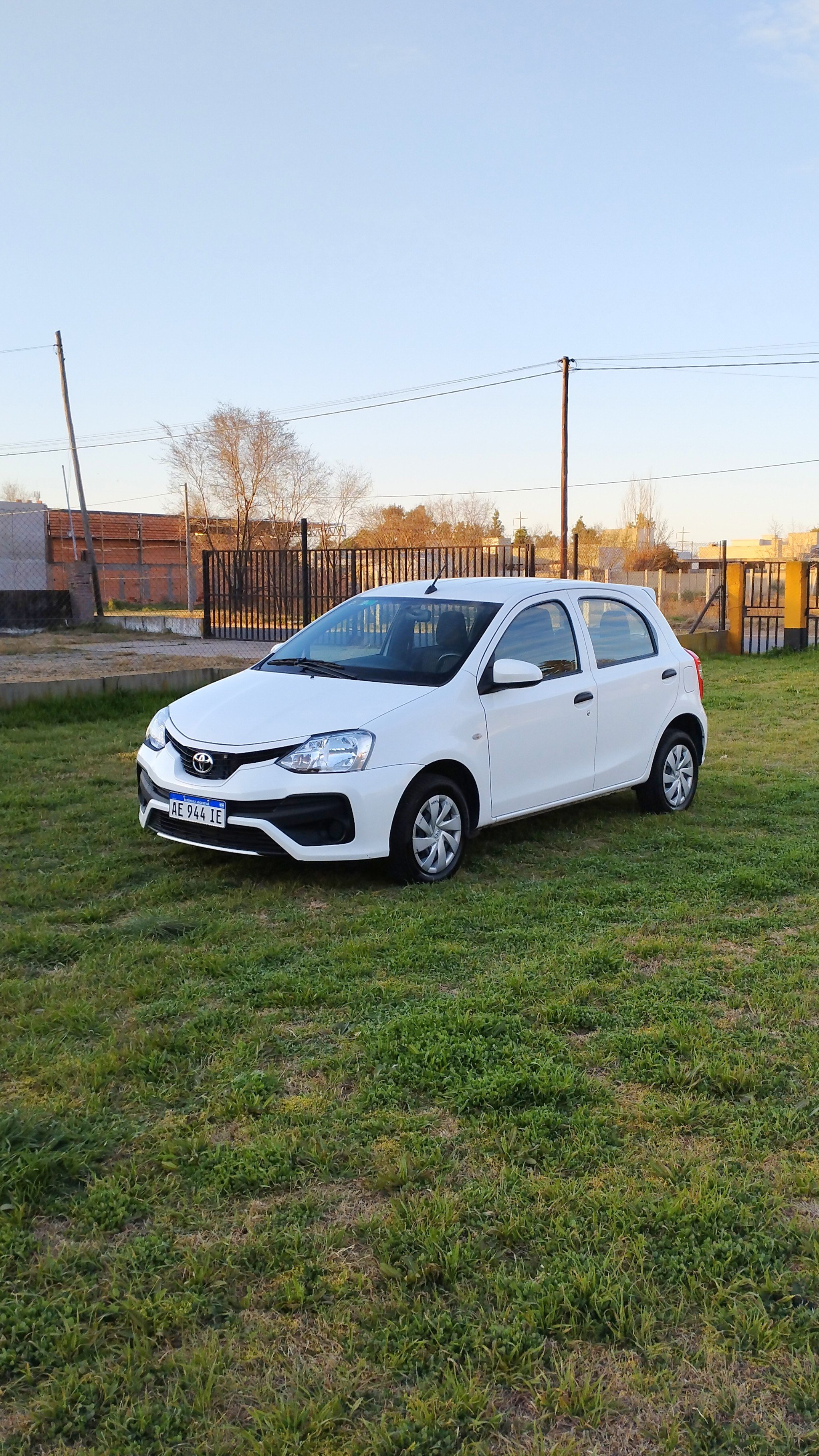 Miniatura 2 de FORD KA SE 2019