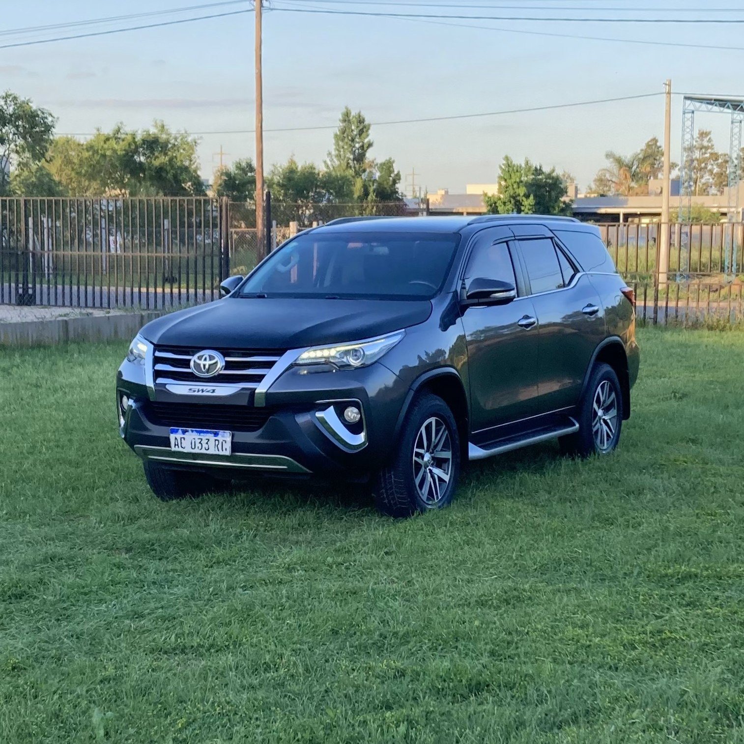 Miniatura 2 de TOYOTA SW4 2.8 TDI 2017