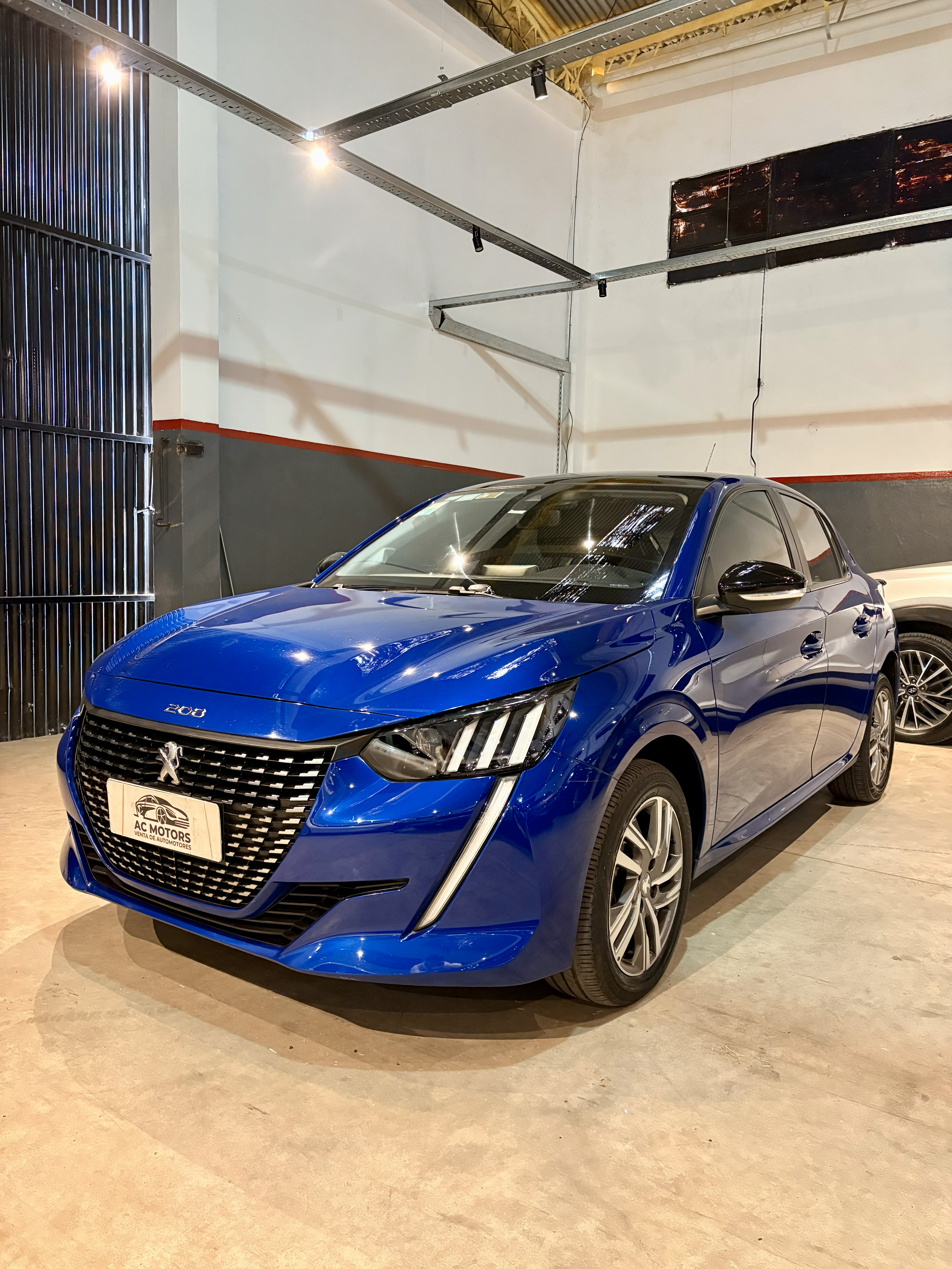 Miniatura 2 de PEUGEOT 208 FELINE 2020