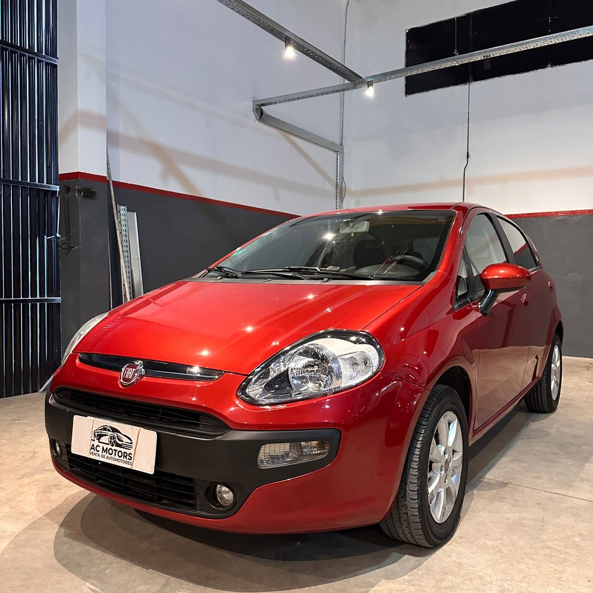 Miniatura 2 de FIAT PUNTO ATTRACTIVE 2014