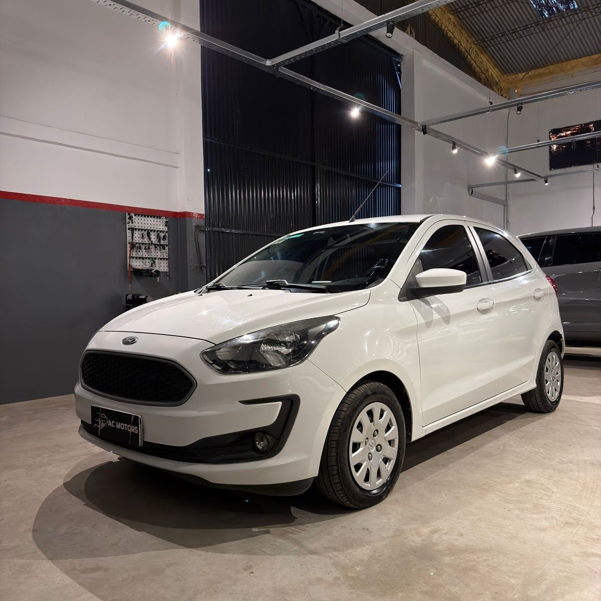Miniatura 2 de FORD KA SE 2018