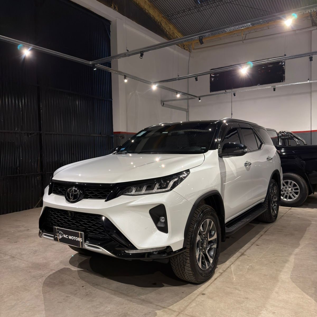 Miniatura 2 de TOYOTA SW4 DIAMOND 2025