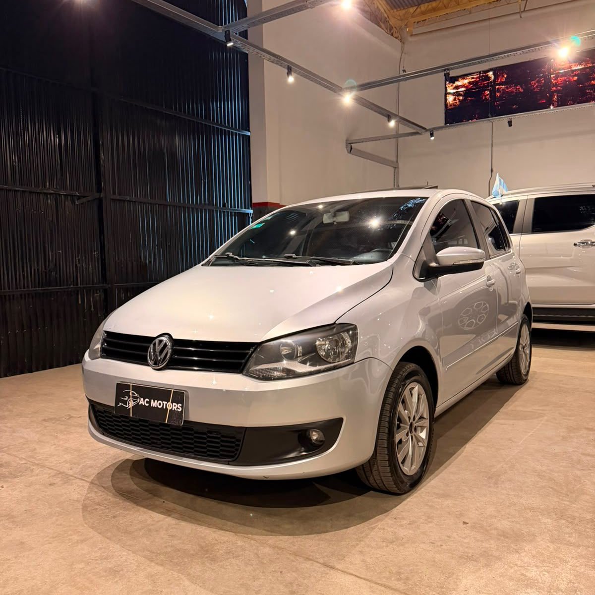 Miniatura 2 de VOLKSWAGEN FOX HIGHLINE 2012